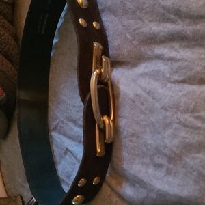 Vintage 80s dark brown Suede belt with lots of gold hardware rocker stlye sx S